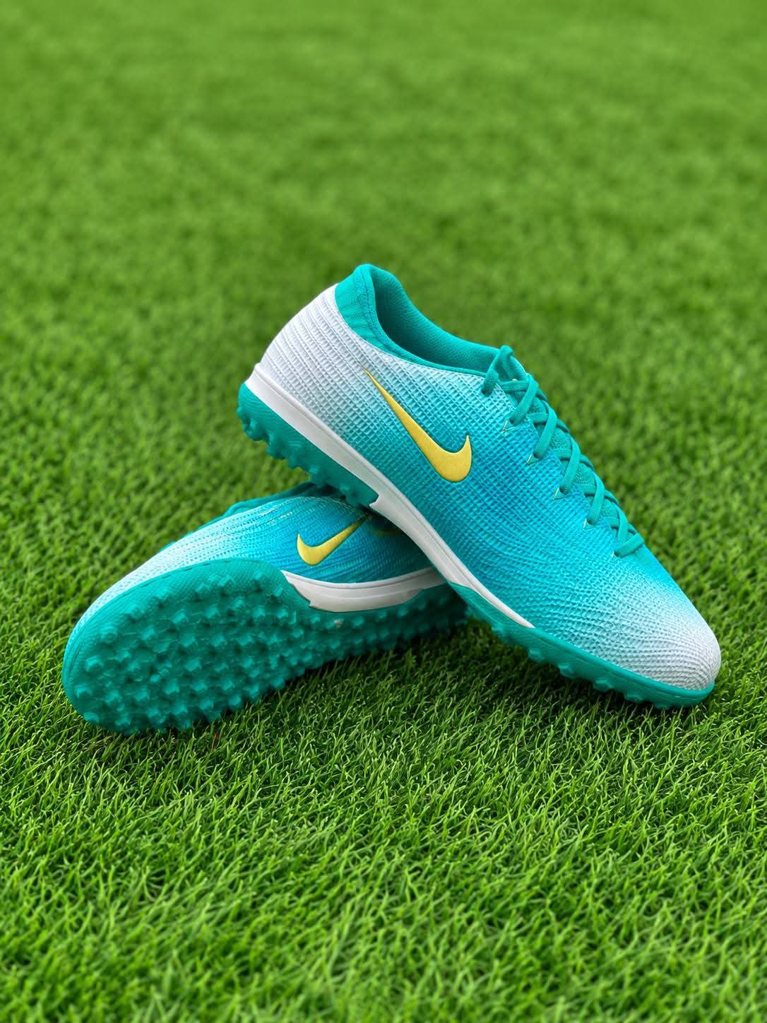 Football Boots · Turquoise